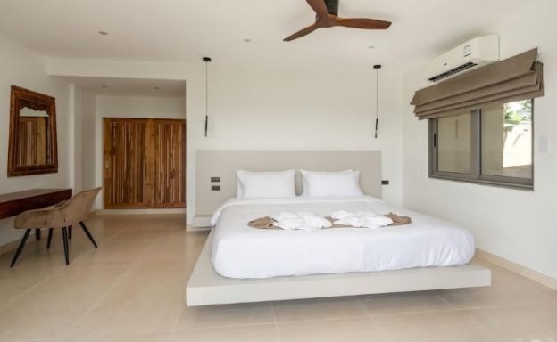 Luxury 3-Bed Pool Villa 700m from Choeng Mon Beach