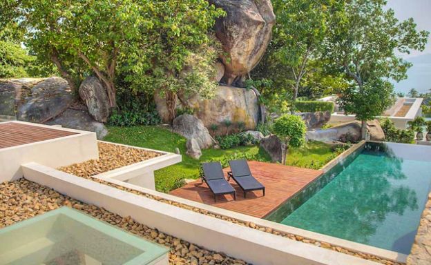 Stunning 3 Bedroom Ocean Front Villa in Choeng Mon