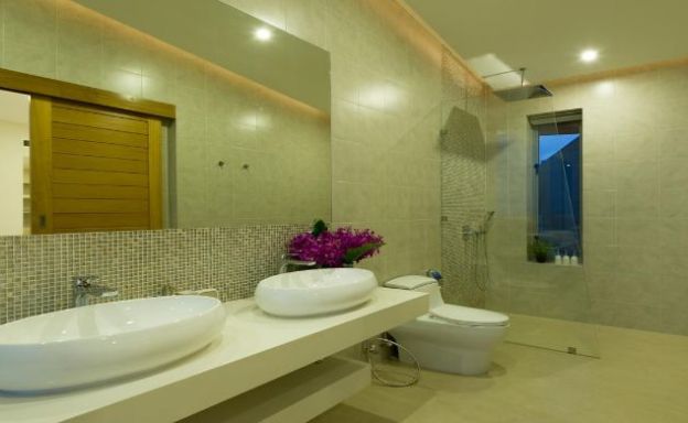 Modern 4 Bed Sea View Villa for Sale in Koh Samui