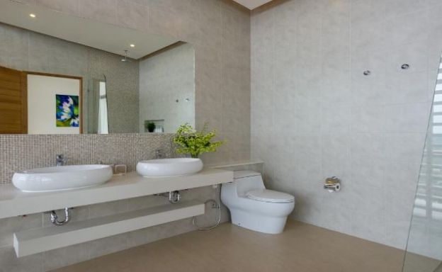 Modern 4 Bed Sea View Villa for Sale in Koh Samui