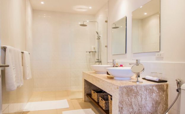 Modern 3 Bed TownHouse by Choeng Mon Beach