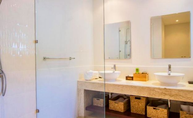 Modern 3 Bed TownHouse by Choeng Mon Beach