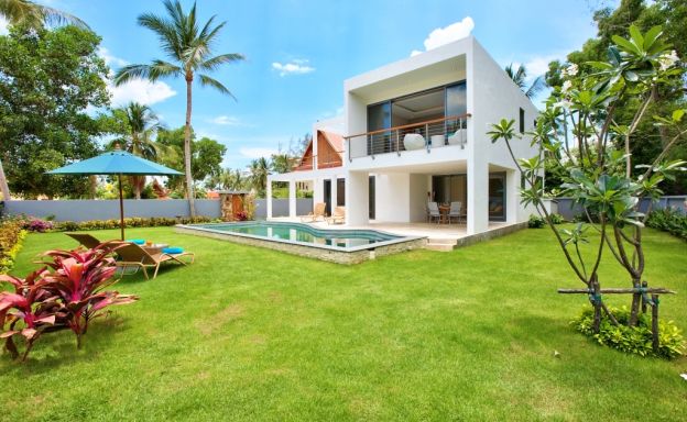 Beachside 3 Bedroom Luxury Pool Villa in Lipa Noi