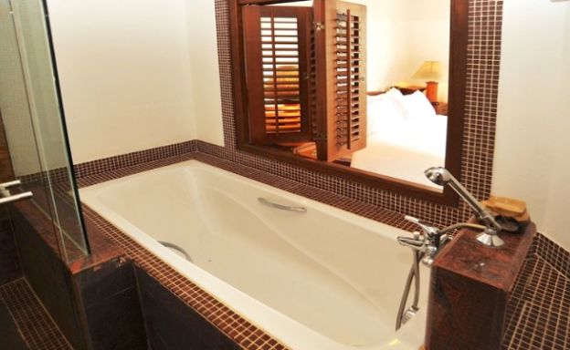 Unique Sunset Sea-view 6 Bedroom Villa on Bangrak