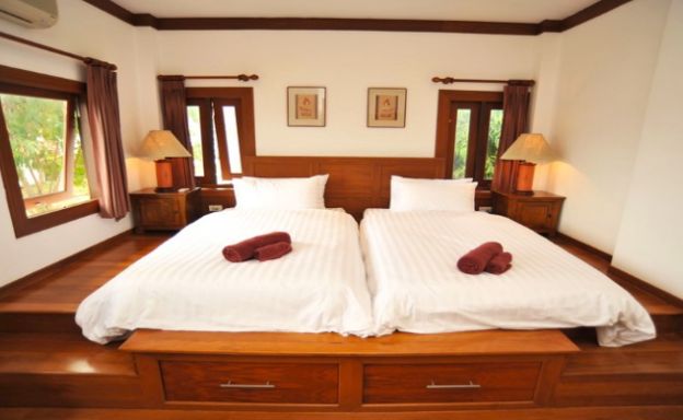 Unique Sunset Sea-view 6 Bedroom Villa on Bangrak