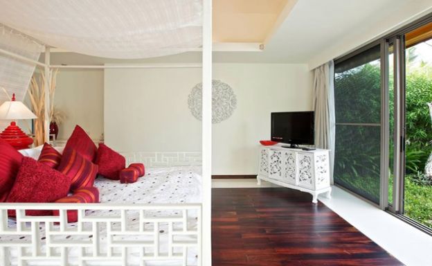 Beachfront 4-Bedroom Boutique Villa Estate in Bophut