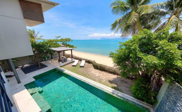 Unique Design 3 Bedroom Beachfront Villa in Maenam