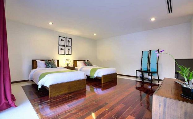 4 Bedroom Beachfront Pool Villa by Fisherman's Village