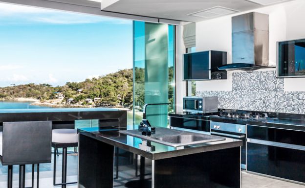 Waterfront 3 Bedroom Luxury Villas on Tongson Bay