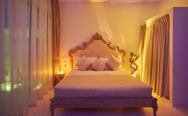 Unique Infinity Pool Luxury Villa on Chaweng Noi Peak