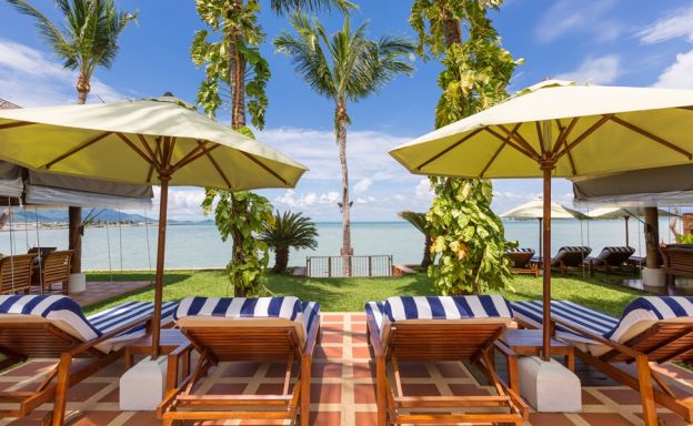 Beautiful Beachfront Tropical Pool Villa in Plai Laem