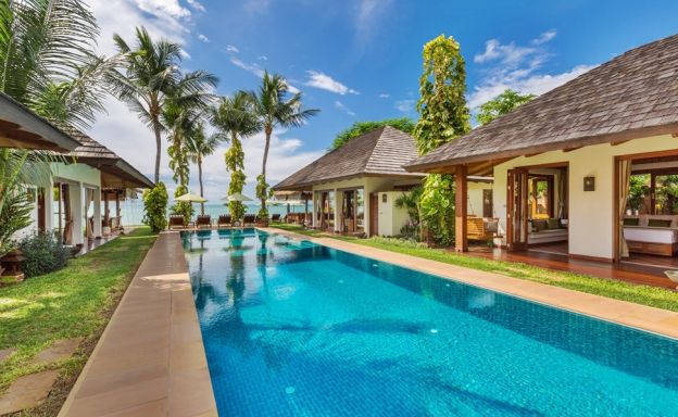 Beautiful Beachfront Tropical Pool Villa in Plai Laem