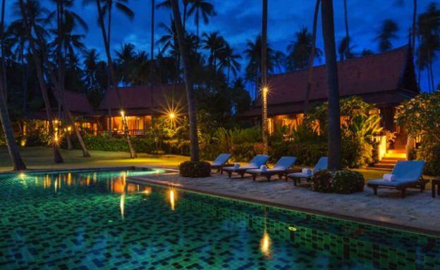 Spectacular Beachfront Pool Villa for Rent in Laem Sor