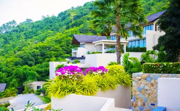 42% OFF! Spectacular 5 Bed Luxury Sea View Villa in Chaweng Noi