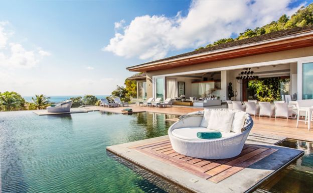Ultra Luxury 5-Bedroom Sea view Villa in Plai Laem
