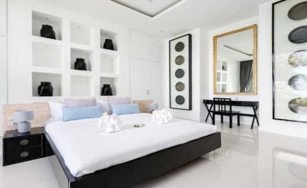 Ultra Luxury 5-Bedroom Sea view Villa in Plai Laem