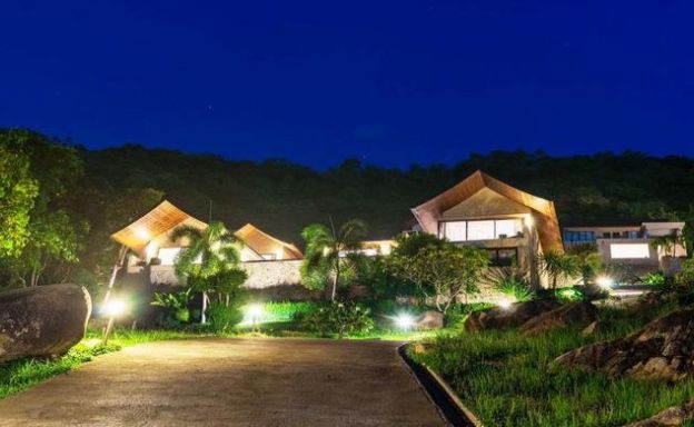 Reduced by 502K USD! Chaweng Noi 5-Bed Luxury Villa
