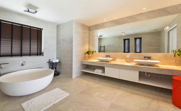 Fabulous Beachfront Luxury Villa for Rent in Plai Laem