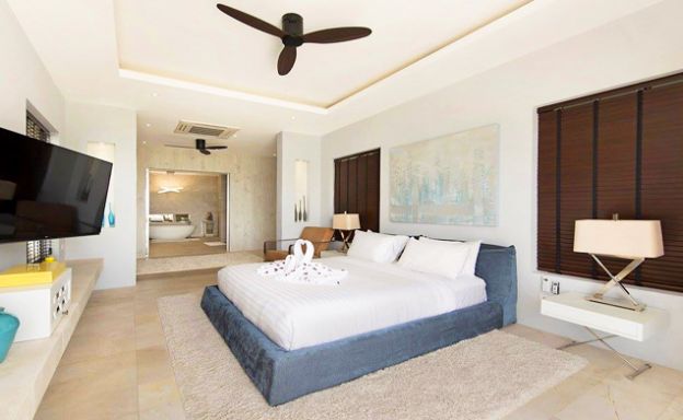 Fabulous Beachfront Luxury Villa for Rent in Plai Laem