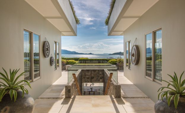 Fabulous Beachfront Luxury Villa for Rent in Plai Laem