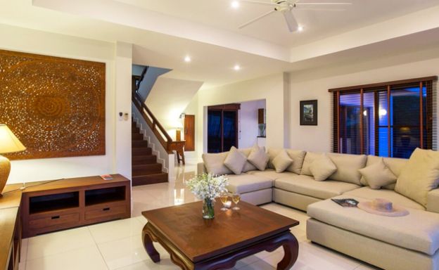 Spacious 4 Bed Luxury Sea View Villa in Choeng Mon
