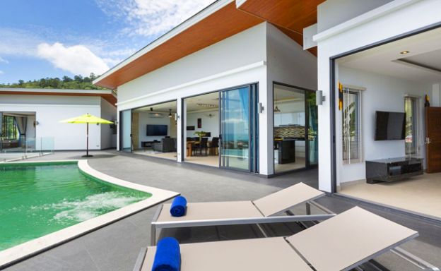 Luxury 3 Bedroom Sea View Pool Villa in Chaweng Hills