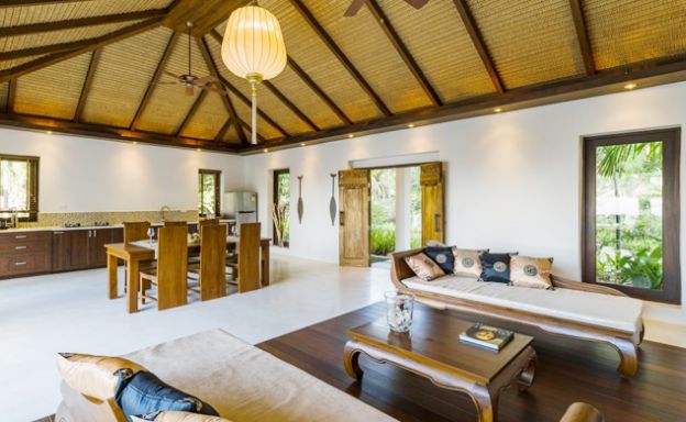 Stunning Bali Style Private Pool Villa in Chaweng Noi
