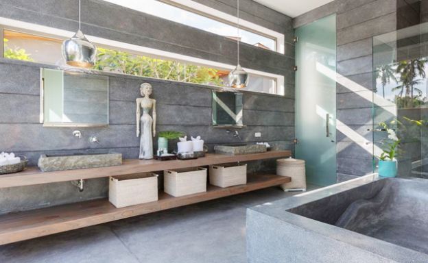 Contemporary 6 Bedroom Beach Front Villa in Laem Sor