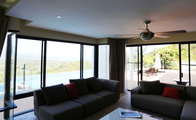 Unique 3 Bedroom Pool Villa for Sale in Laem Set