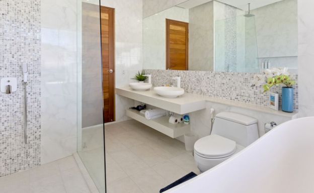 3-4 Bedroom Luxury Pool Villa for Sale in Plai Laem