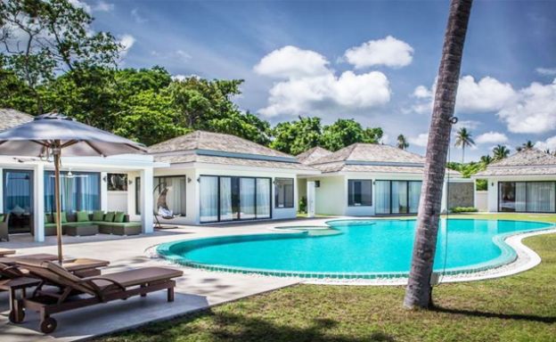 Serene 4 Bedroom Beachfront Luxury Villa in Laem Sor