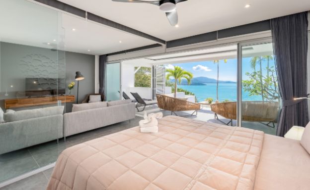 Luxury 3 Bedroom Sea View Apartment in Big Buddha